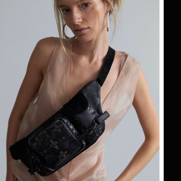 Free People We The Free Studded Little Rivers Sling - Picture 1 of 10